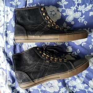 Black suede Wellesley Hiker Van's Sz 9